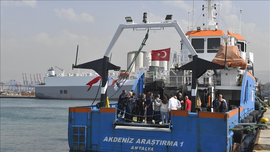 سفينة تركية تختتم مسحا للمخزون السمكي بالمياه الإقليمية اللبنانية