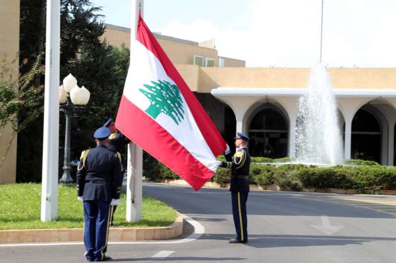 لماذا يفشل اللبنانيون في انتخاب رئيس؟