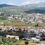 قرى فارغة ومزارع أكلتها النيران.. اشتباكات حزب الله وإسرائيل تضغط على الجنوب اللبناني