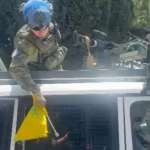اعتراض دورية لـ “اليونيفيل” في صريفا ورفع علم الحزب على اليتها