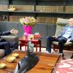 مصدر «اشتراكي» لـ «الأنباء الكويتية»: لقاء جعجع وجنبلاط إيجابي وهناك توافق على دعم العهد وتسليم سلاح الحزب